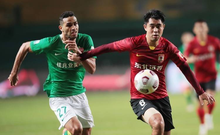 球队换帅，目标调整冲击联赛前四