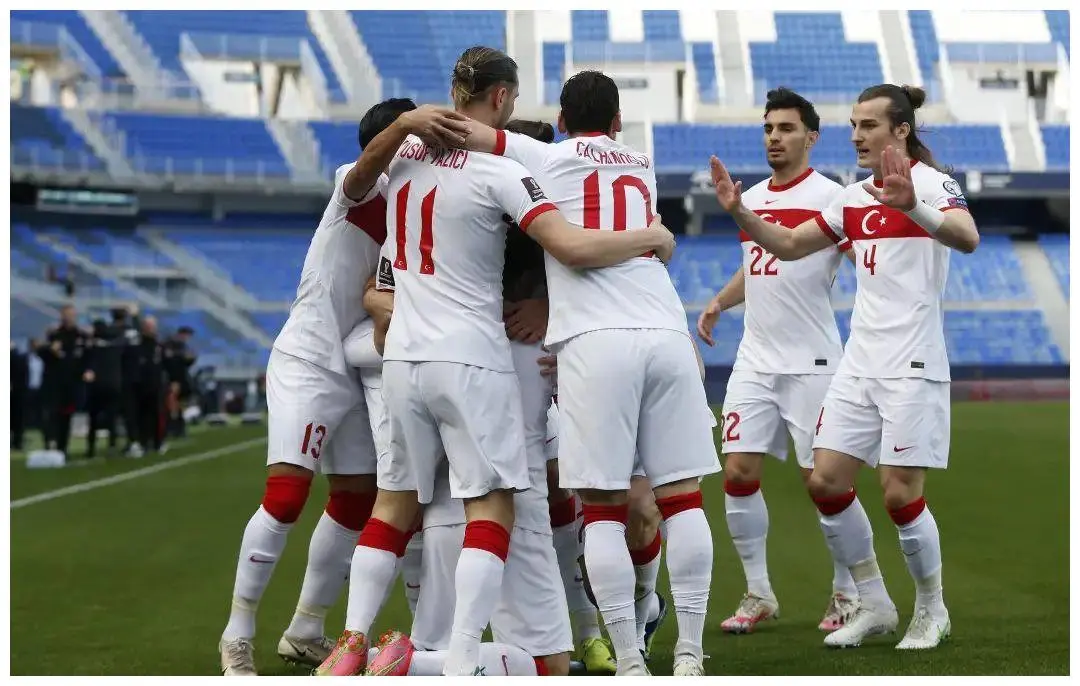 关于土耳其在欧预赛中大放异彩——实力令人惊艳的信息 关于土耳其在欧预赛中大放异彩——实力令人惊艳的信息