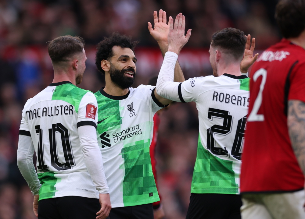 爱游戏在线-英格兰球队成功晋级足球亚洲杯半决赛