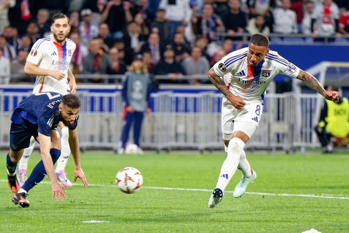 爱游戏app-关于里昂主场比赛获胜，晋级法国联赛杯半决赛的信息