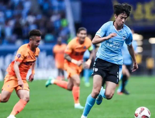 爱游戏亚洲官网-包含青岛队士气高涨，准备集体发力射门攻击的词条