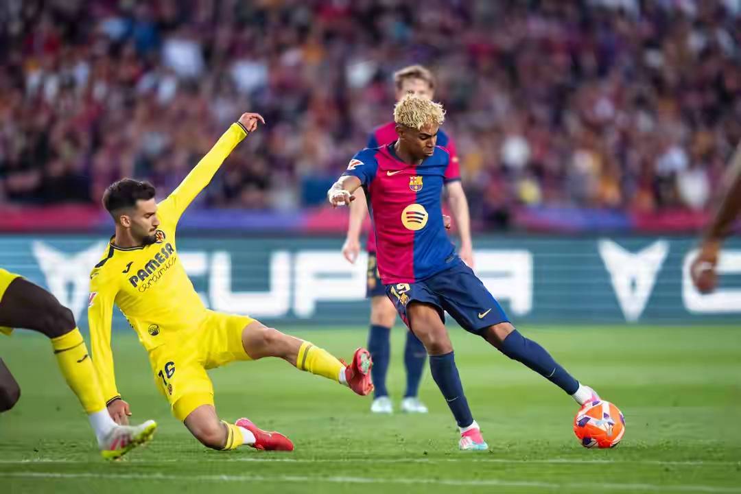 关于马德里竞技客场大胜，皇家马德里惨败的信息