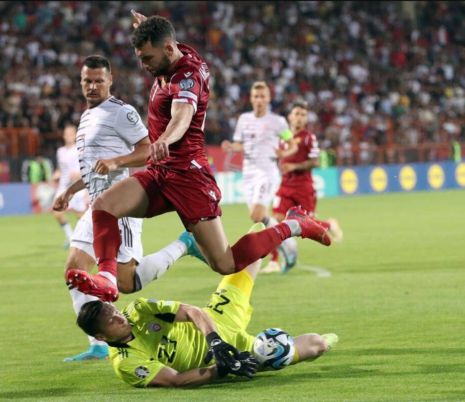 爱游戏体育官网-泡利尼亚迎战马耳他：欧国联预选赛欧洲区重要战的简单介绍