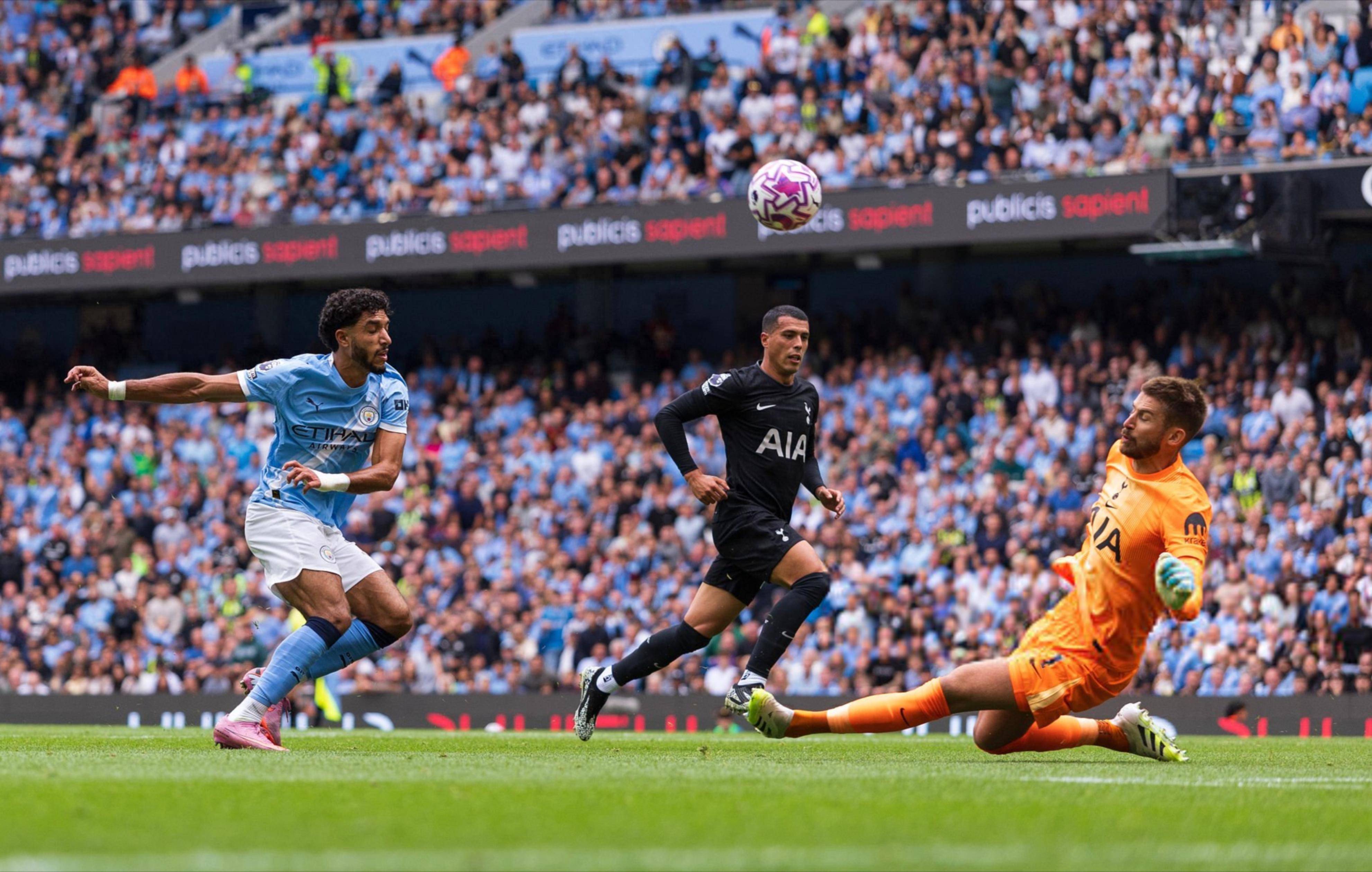 热刺后防漏洞百出赛事表现不佳