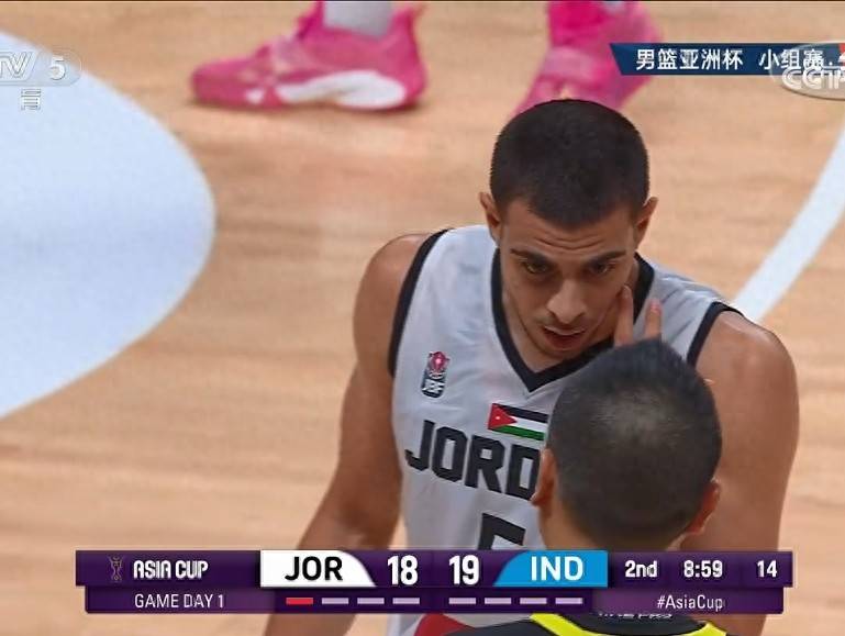 战胜强敌，小组赛成绩斐然的球队备受关注