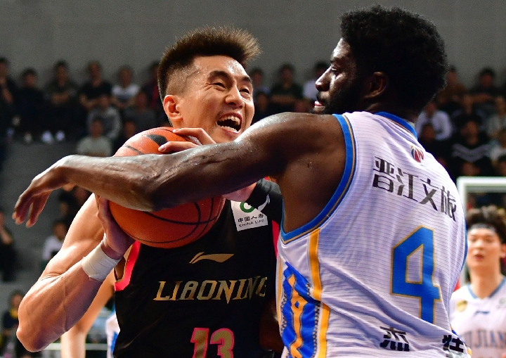 爱游戏中国官网-天津男篮横扫福建队，晋级半决赛