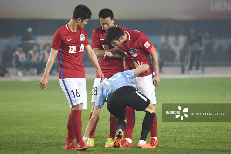 爱游戏登录-关于大连一方客场挑战河南建业，谁能笑到最后？的信息