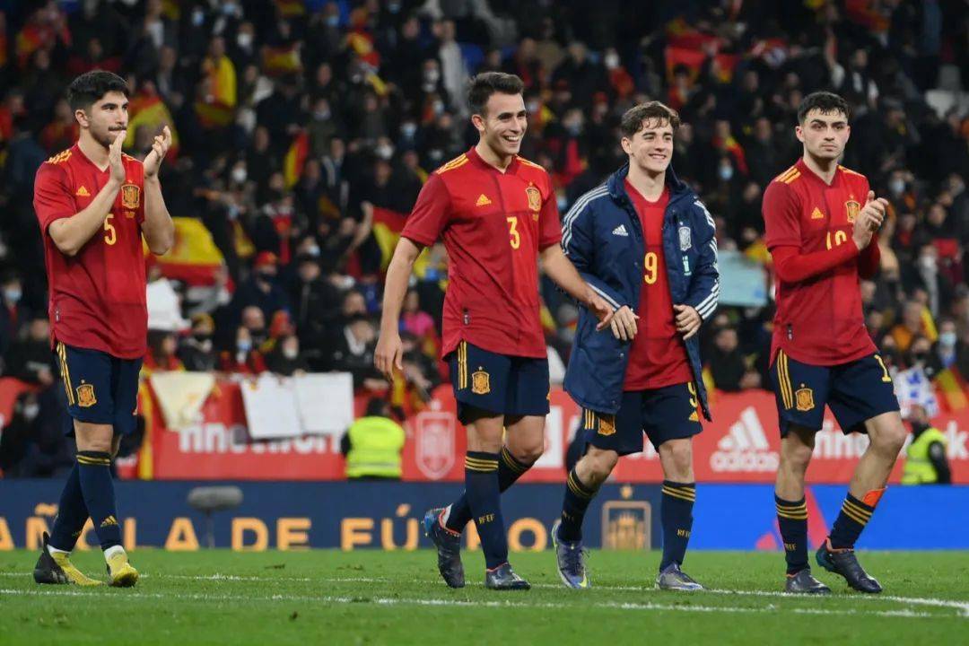 包含阿尔巴尼亚不敌丹麦，遭遇不利结果阻挡的词条