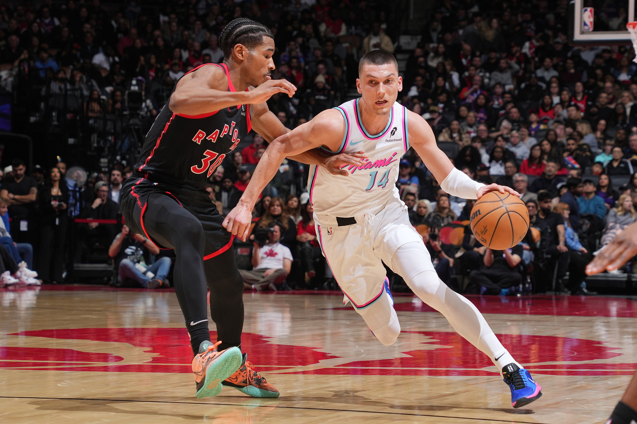 猛龙不敌热火，厄尔-格林爆发的简单介绍