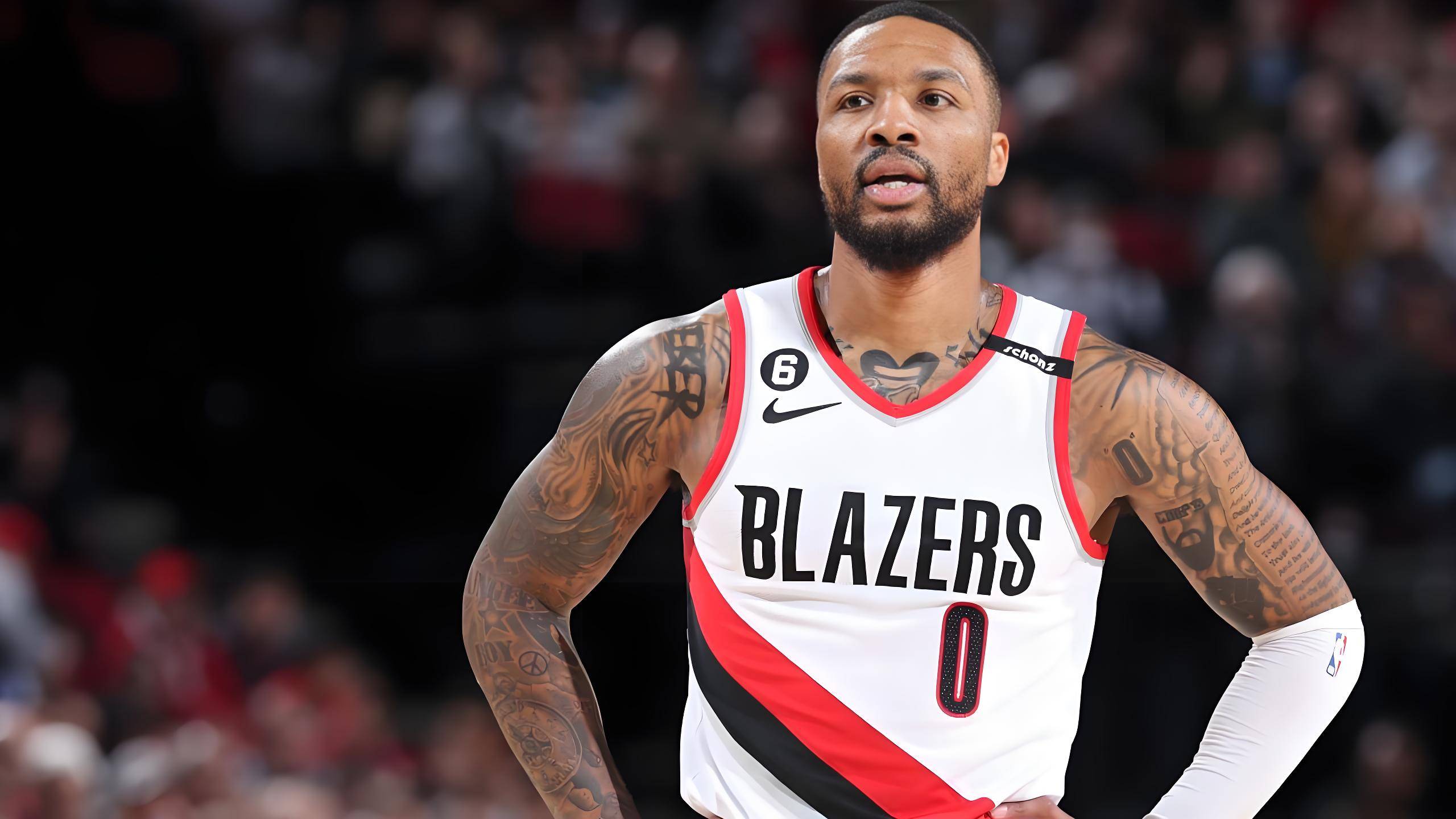 雄鹿双星猛攻，轻取篮网